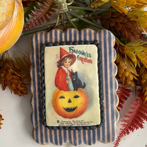 Vintage inspired Halloween cookies